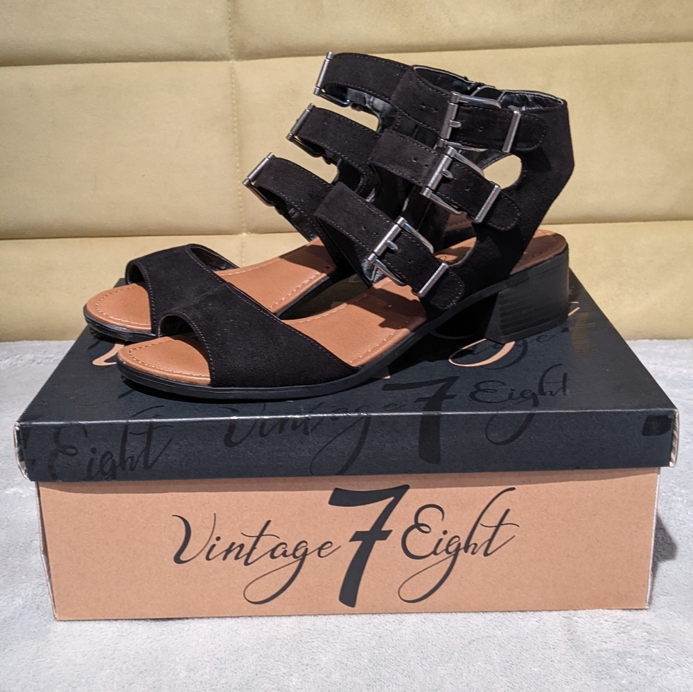 Vintage 7 Eight Carina Sandals with Heel